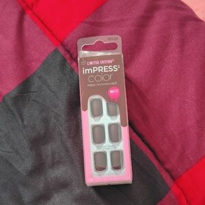 imPRESS Limited Edition Matte Press-On Manicure - Black